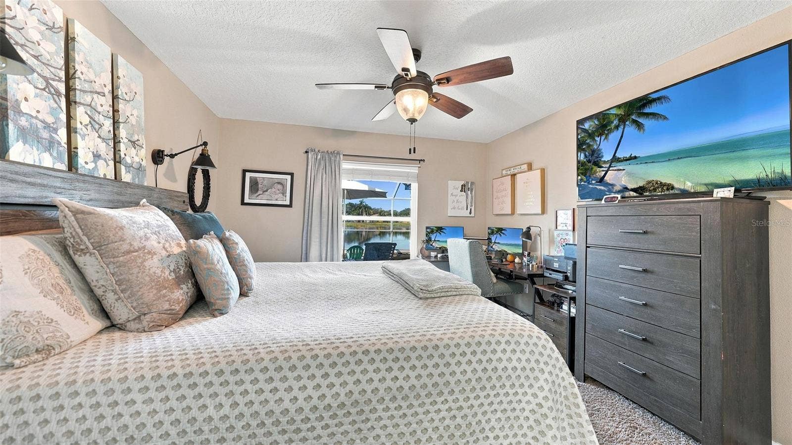 6618 68TH STREET E, Bradenton, FL 34203 6618 68TH STREET E, Bradenton, FL 34203