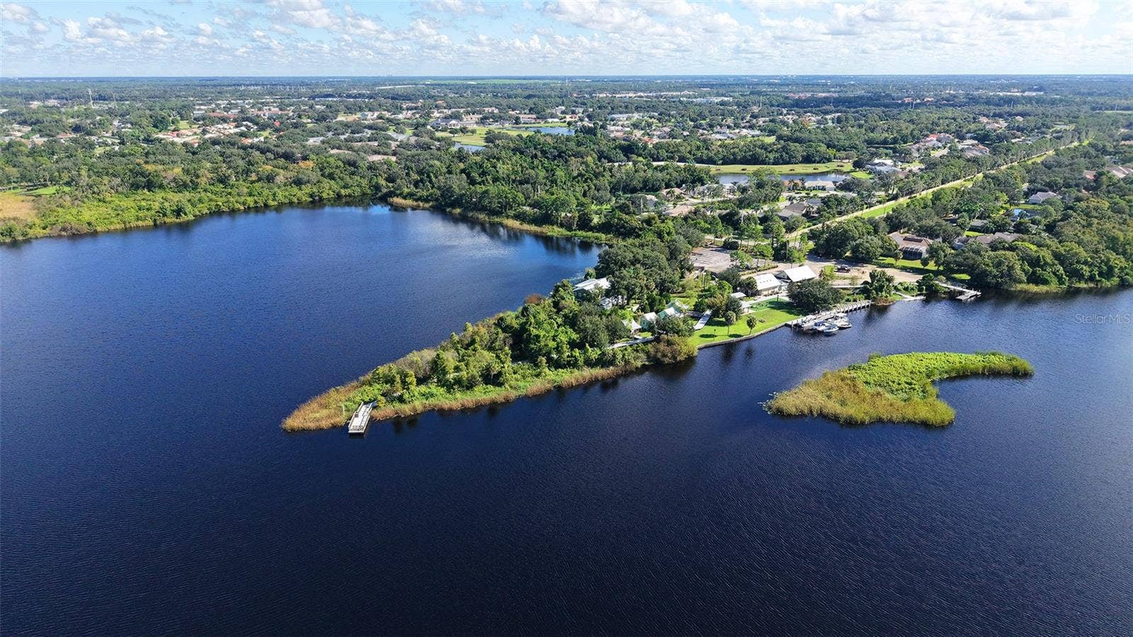 6618 68TH STREET E, Bradenton, FL 34203 6618 68TH STREET E, Bradenton, FL 34203