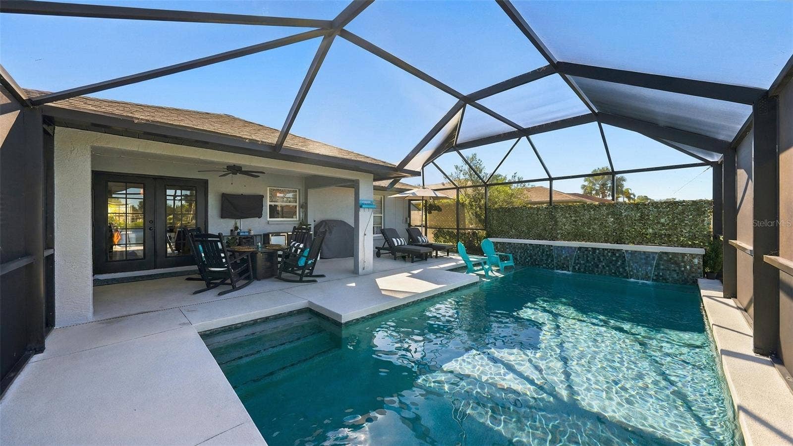 6618 68TH STREET E, Bradenton, FL 34203 6618 68TH STREET E, Bradenton, FL 34203