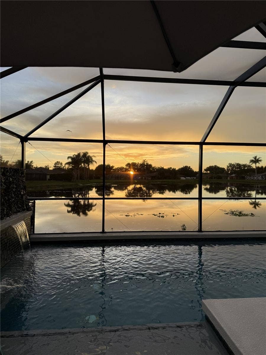 6618 68TH STREET E, Bradenton, FL 34203 6618 68TH STREET E, Bradenton, FL 34203