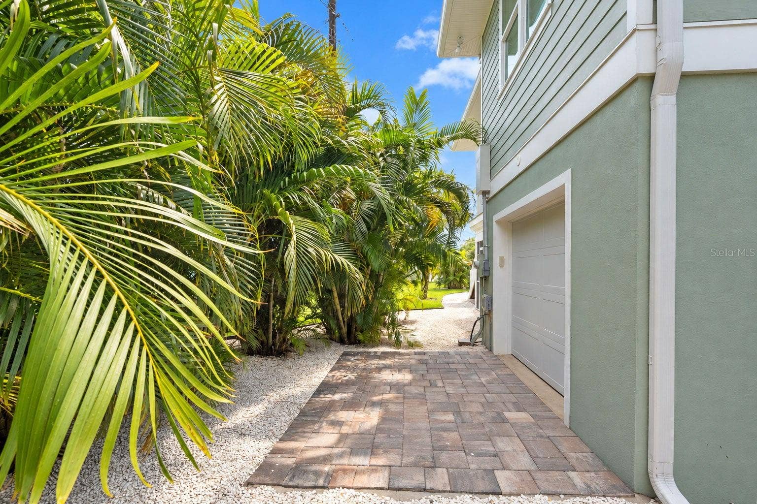 1185 LITTLE COURT, Englewood, FL 34223