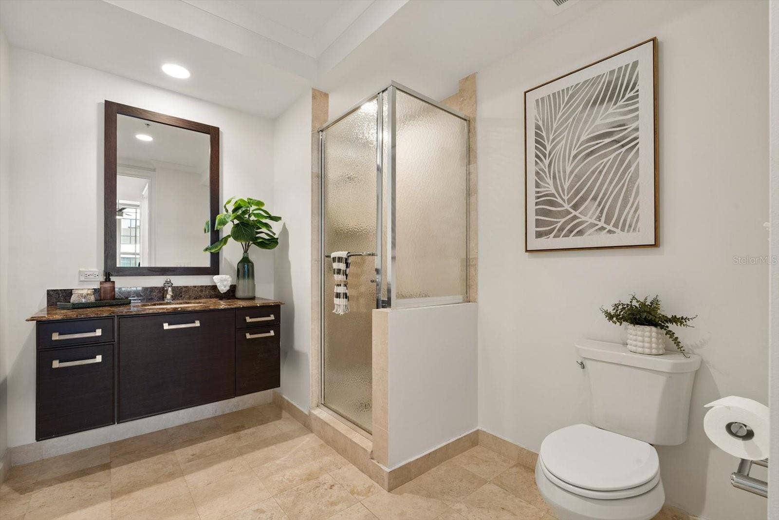 1350 MAIN STREET, #1703, Sarasota, FL 34236 Guest ensuite bathroom with shower stall
