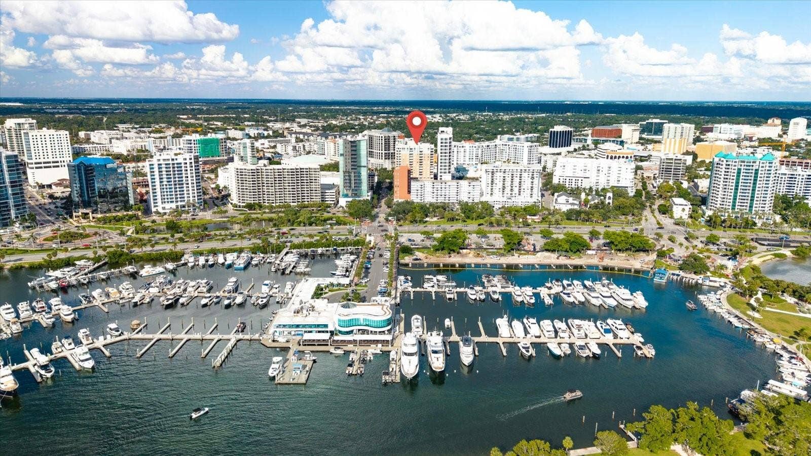 1350 MAIN STREET, #1703, Sarasota, FL 34236 Sarasota Bay & Marina Jack's just .2 miles away
