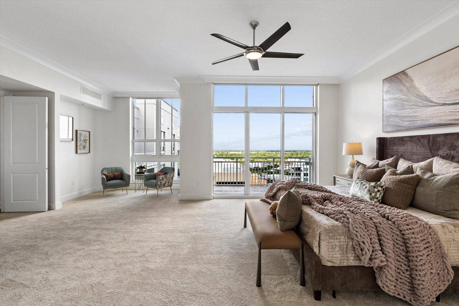 1350 MAIN STREET, #1703, Sarasota, FL 34236 Oversized primary bedroom