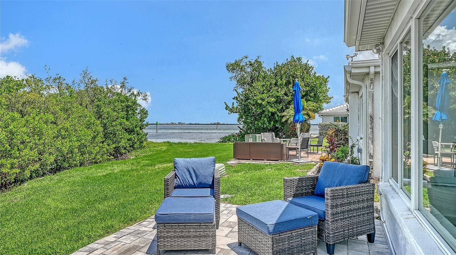 917 SPANISH DRIVE N, Longboat Key, FL 34228