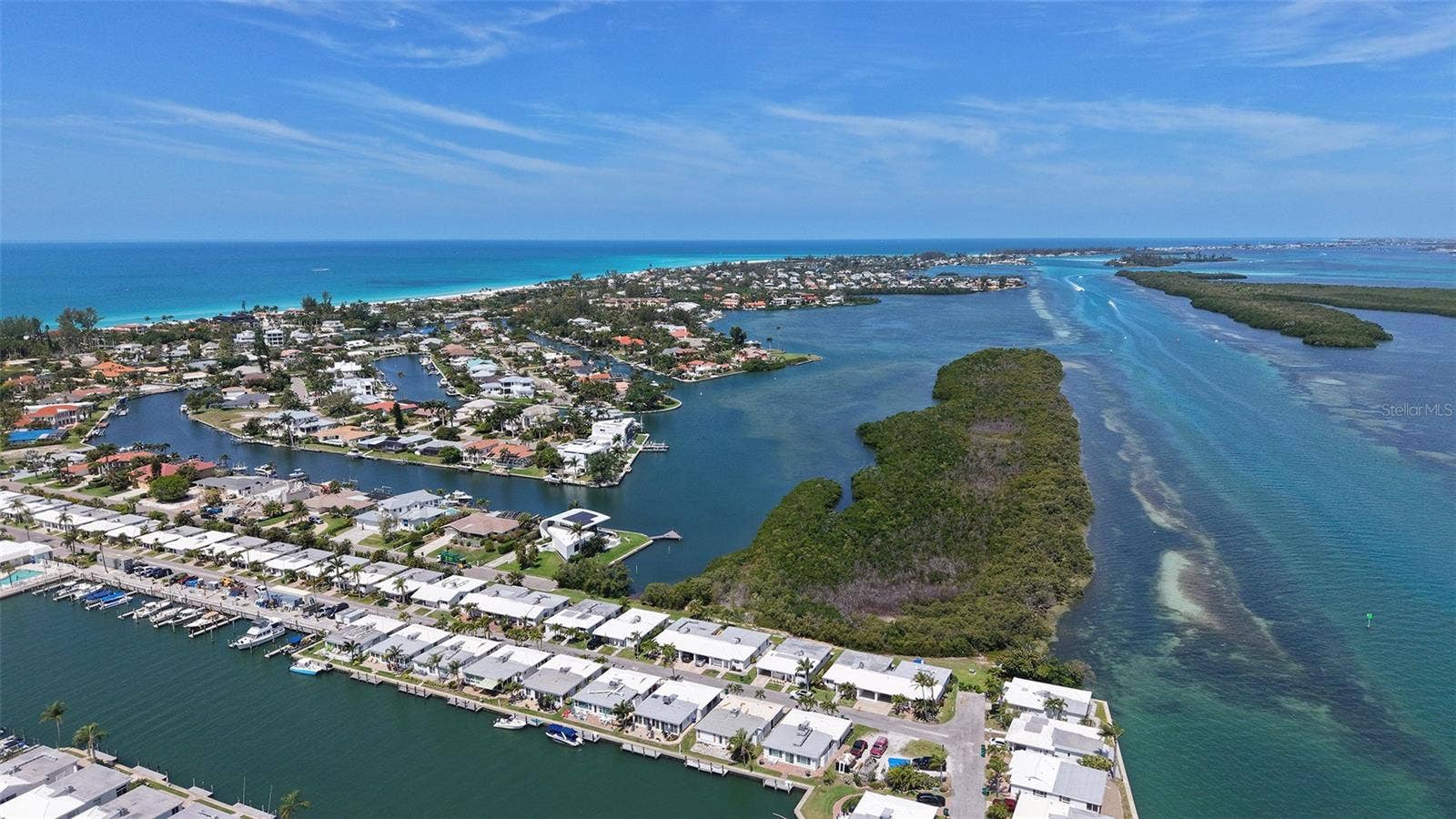 917 SPANISH DRIVE N, Longboat Key, FL 34228