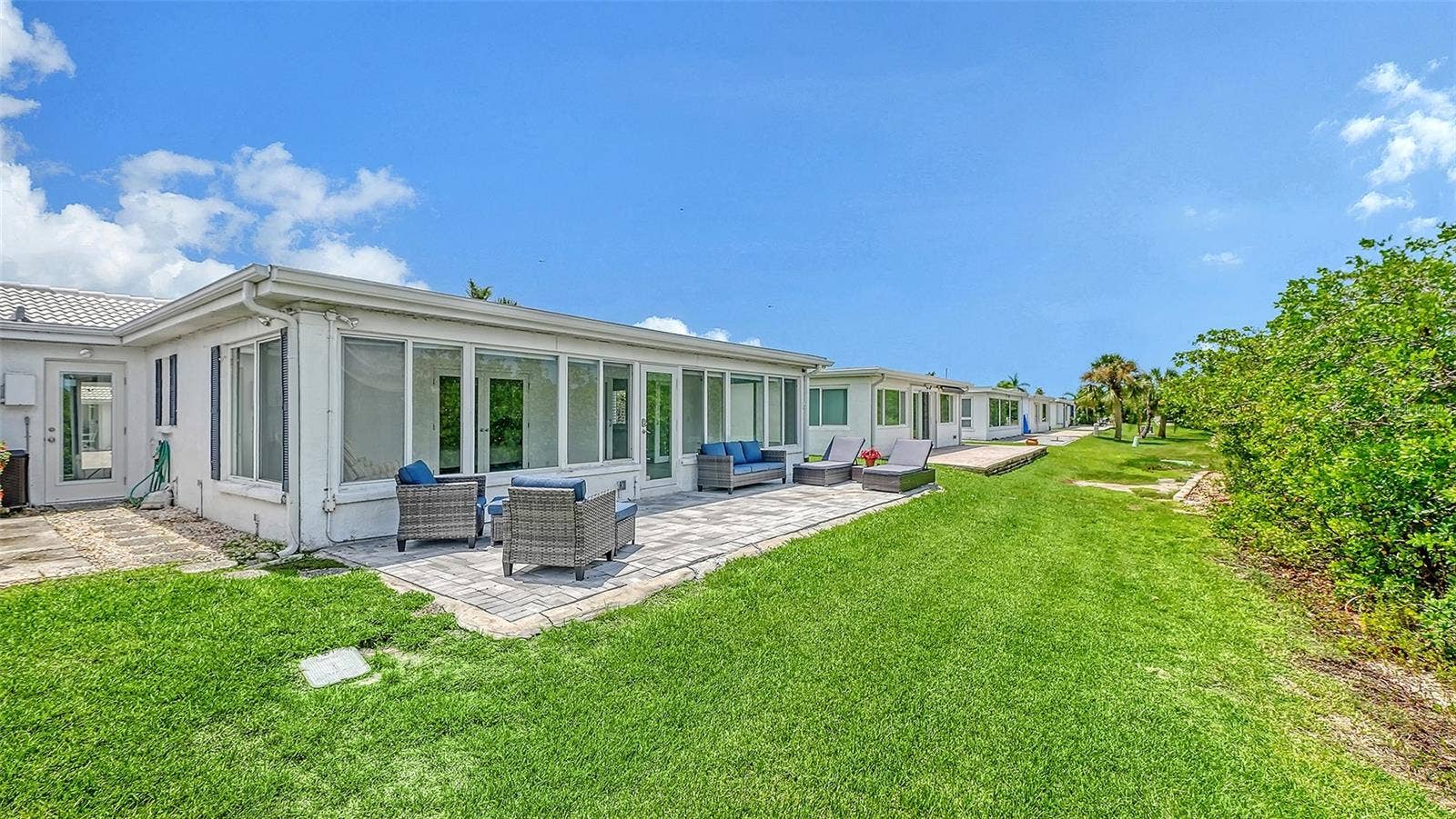 917 SPANISH DRIVE N, Longboat Key, FL 34228