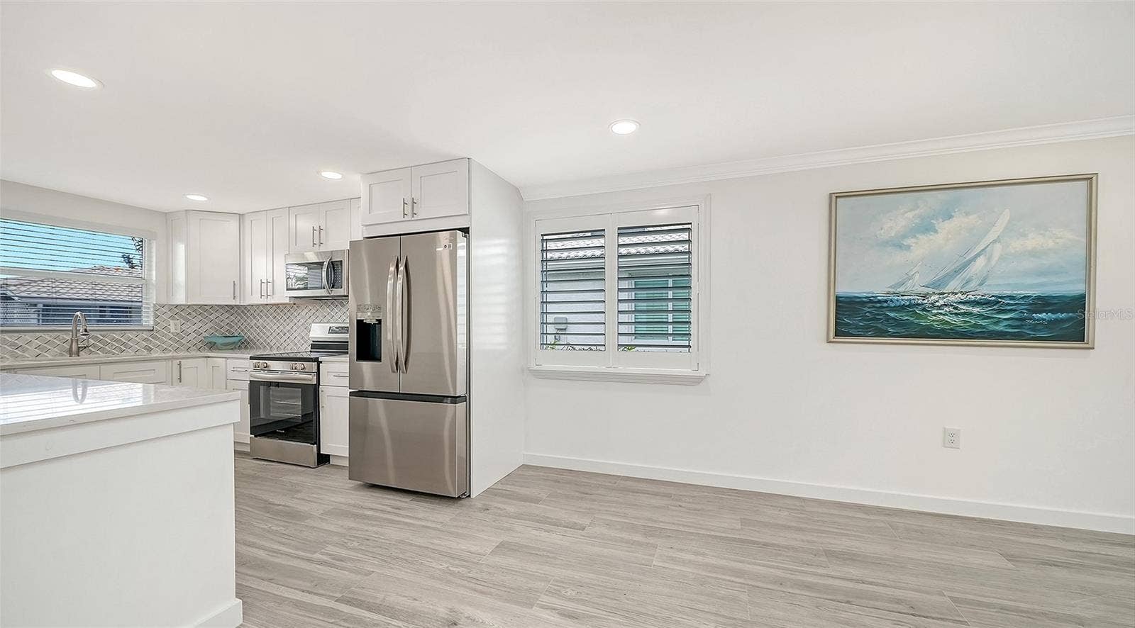917 SPANISH DRIVE N, Longboat Key, FL 34228