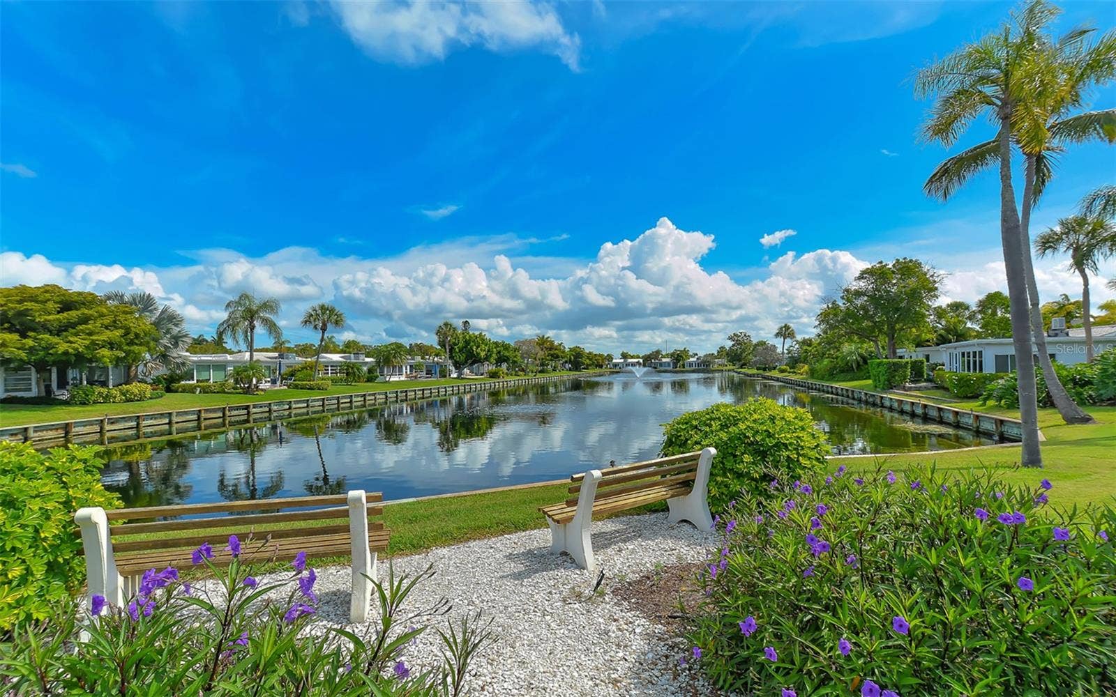 917 SPANISH DRIVE N, Longboat Key, FL 34228