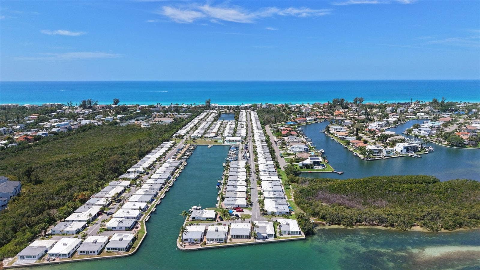 917 SPANISH DRIVE N, Longboat Key, FL 34228