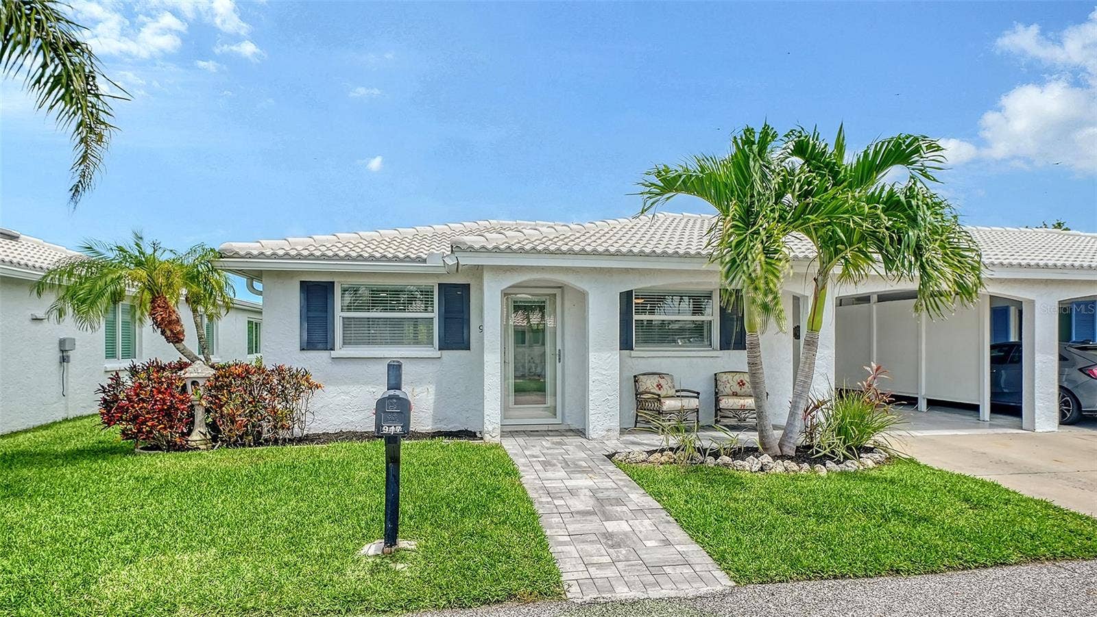 917 SPANISH DRIVE N, Longboat Key, FL 34228
