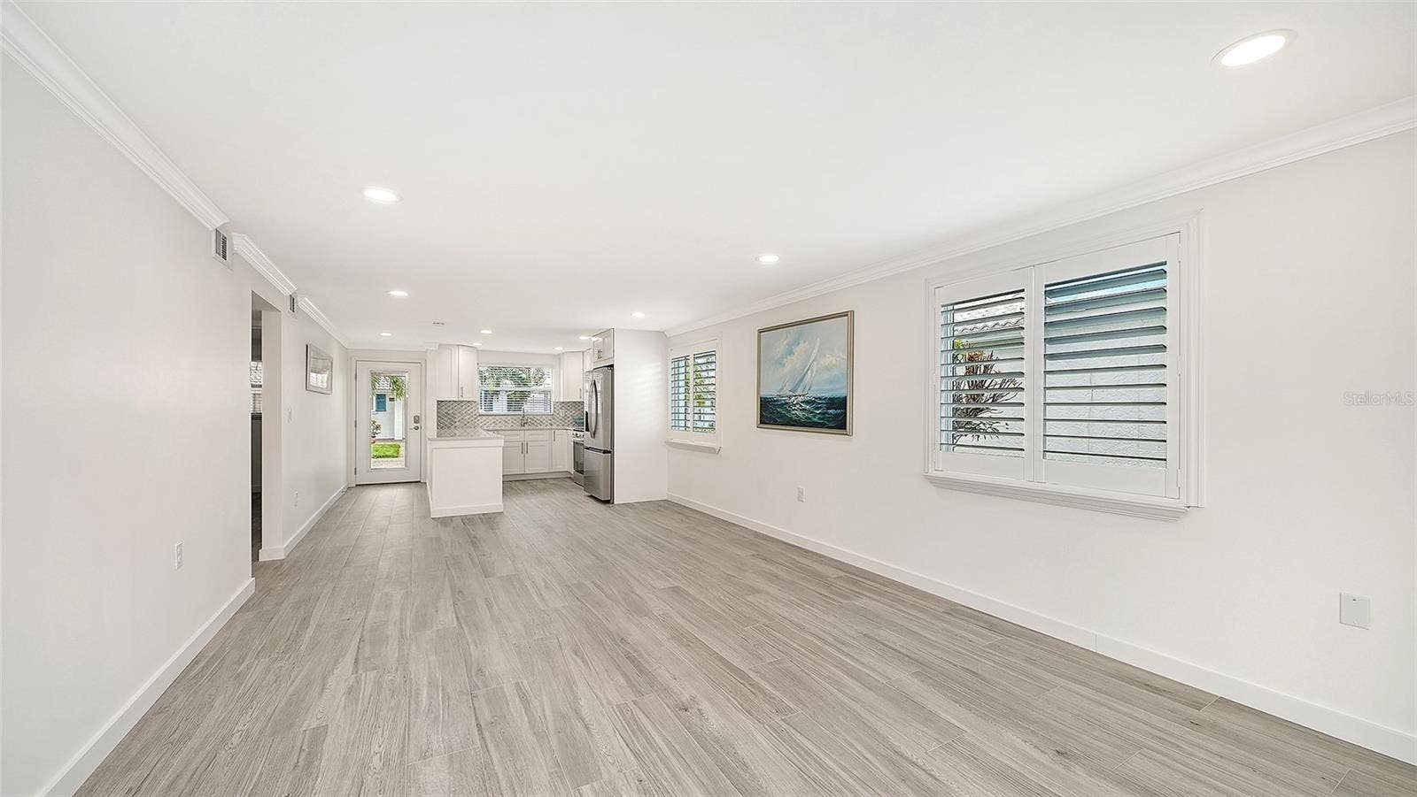 917 SPANISH DRIVE N, Longboat Key, FL 34228