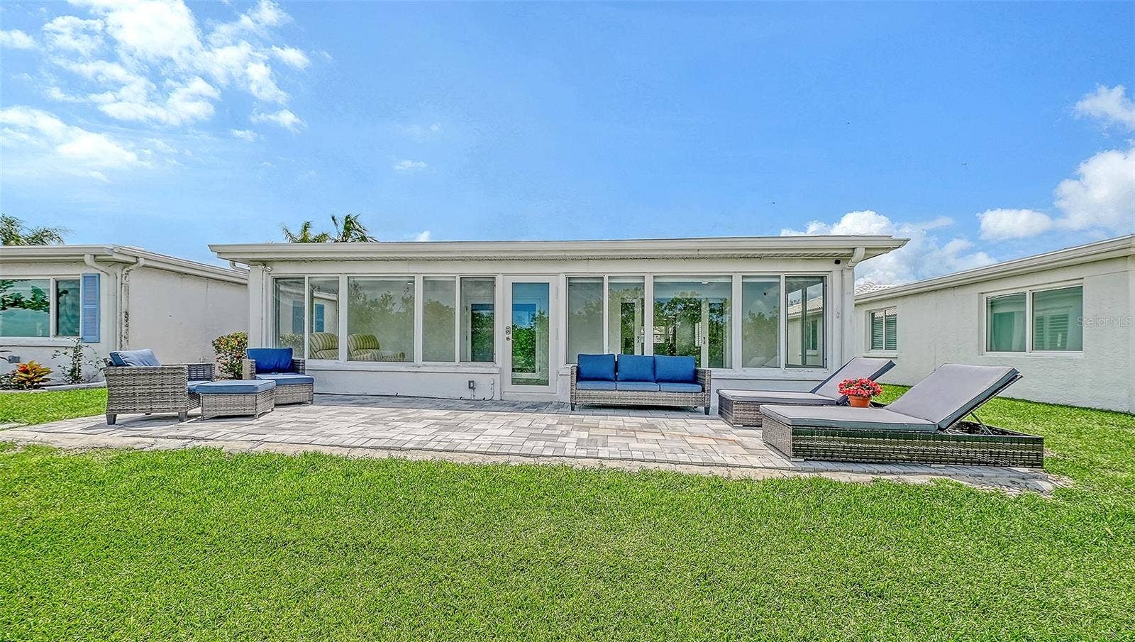 917 SPANISH DRIVE N, Longboat Key, FL 34228