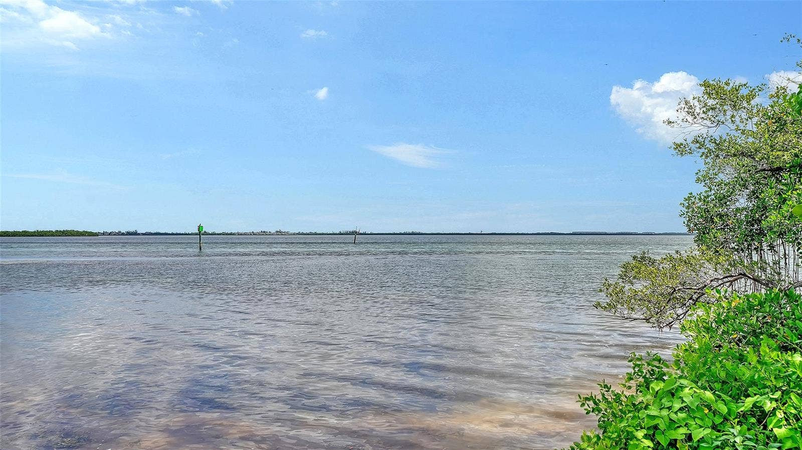 917 SPANISH DRIVE N, Longboat Key, FL 34228