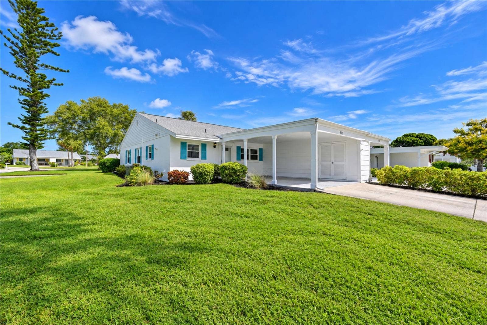 9413 CONCORD CIRCLE, Bradenton, FL 34210