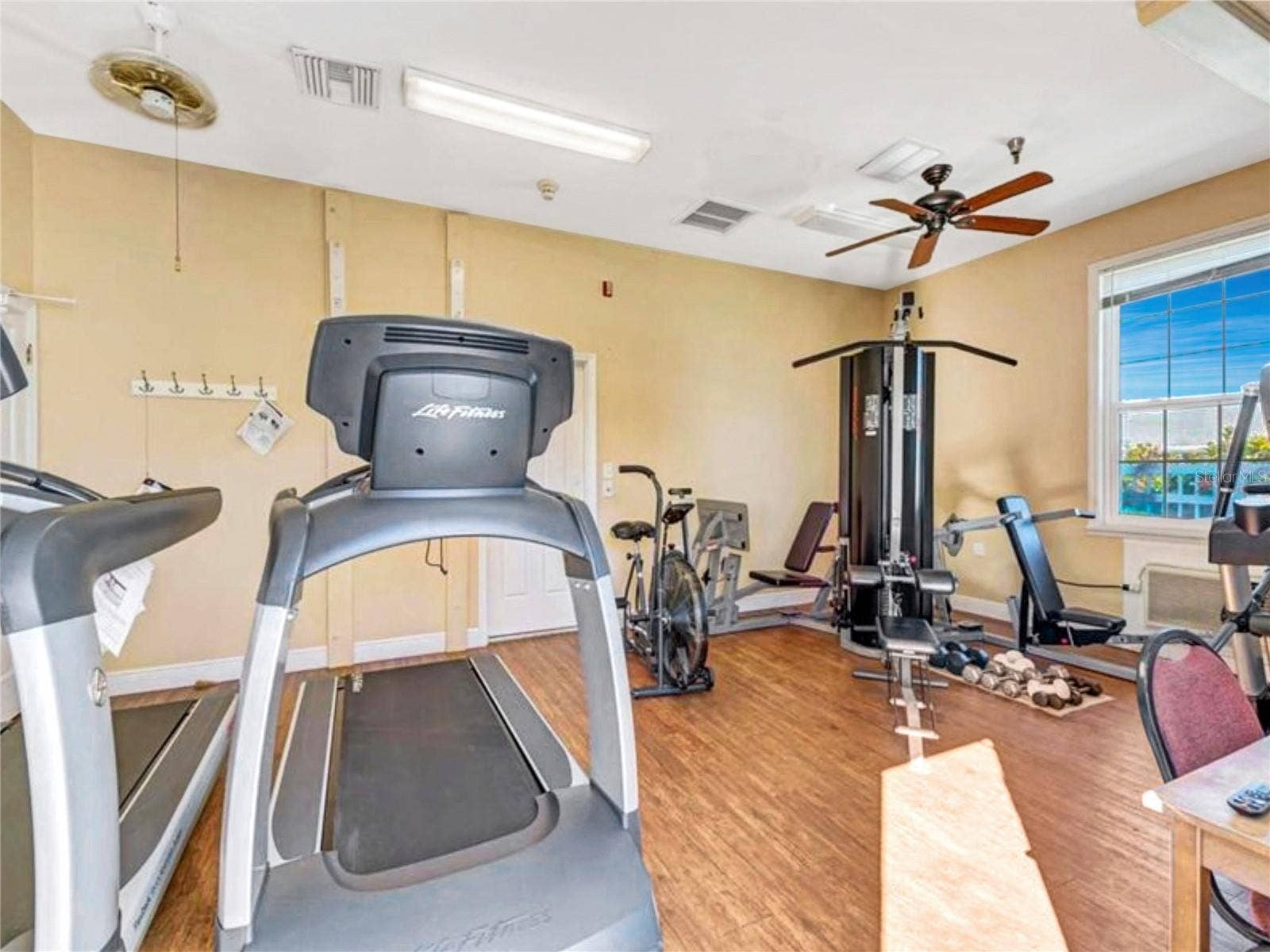 Mt Vernon clubhouse exercise room