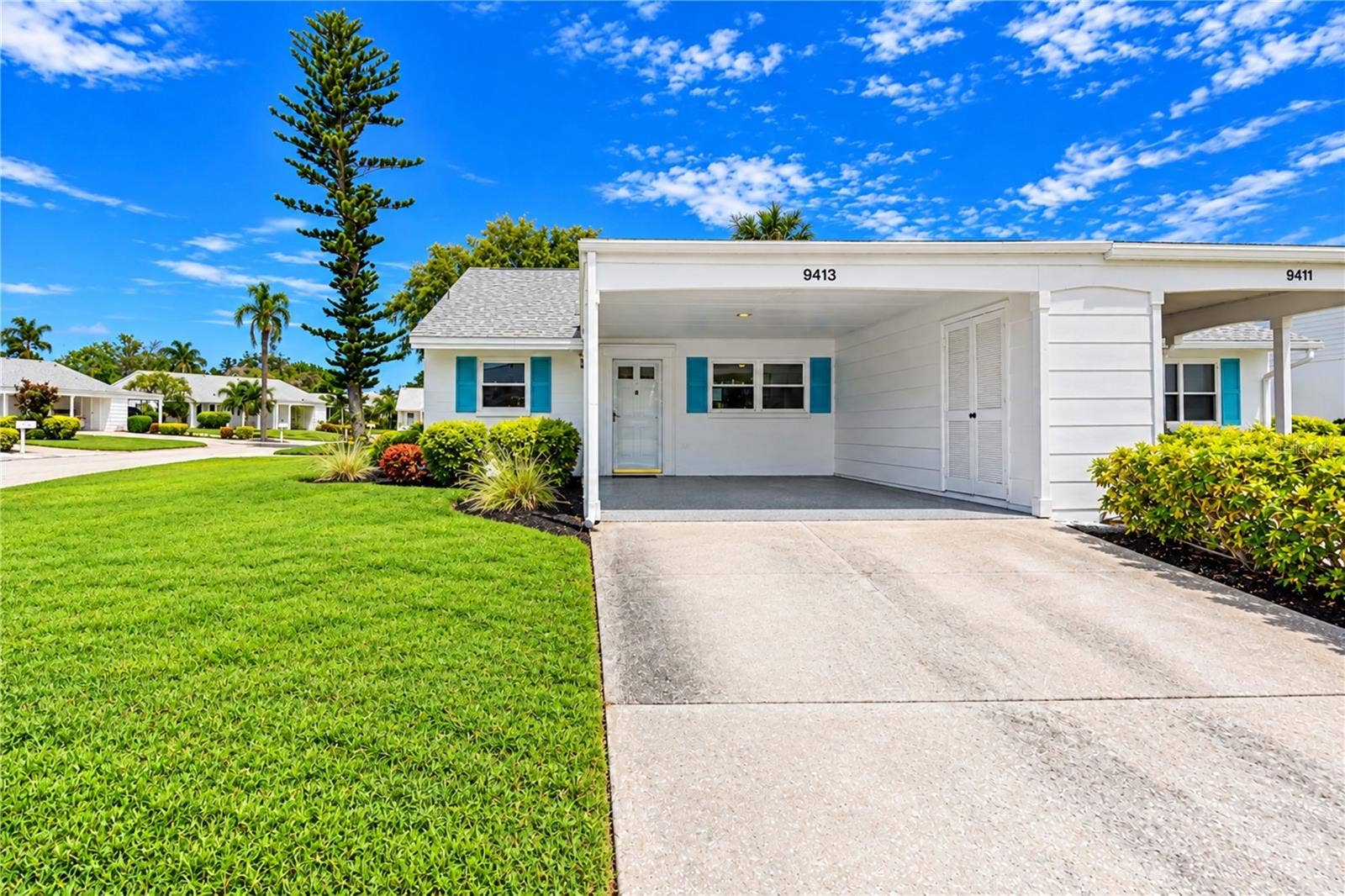 9413 CONCORD CIRCLE, Bradenton, FL 34210