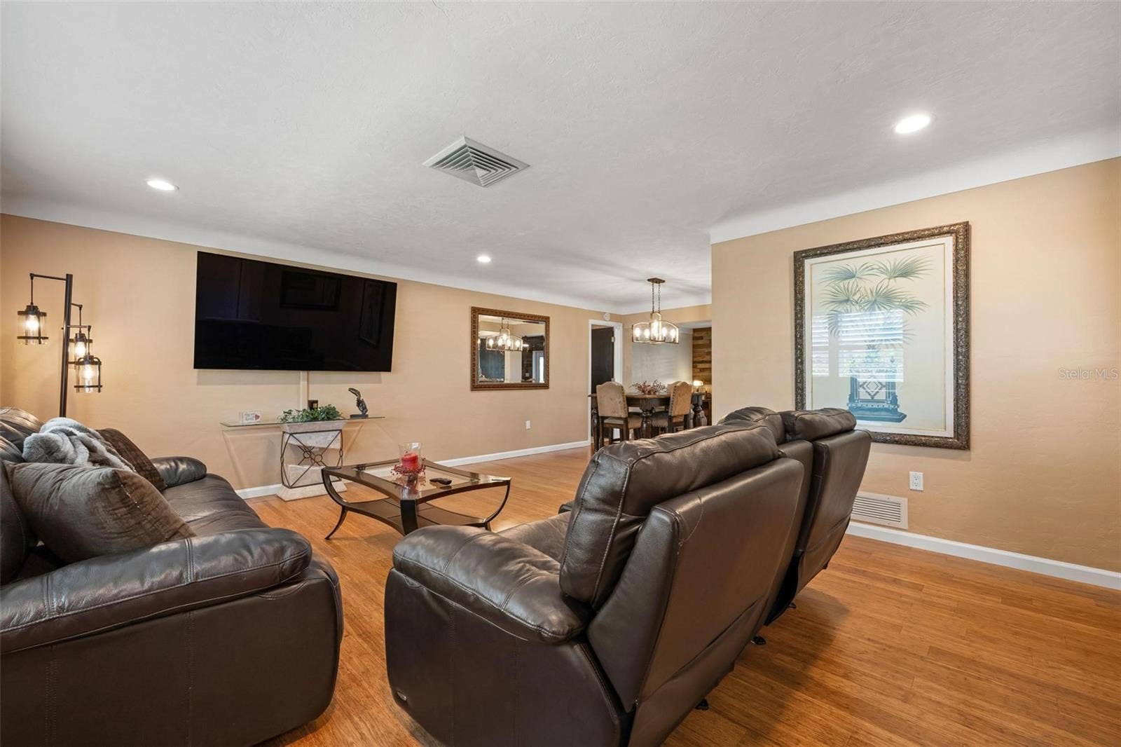 3323 SPRING MILL CIRCLE, Sarasota, FL 34239 3323 SPRING MILL CIRCLE, Sarasota, FL 34239
