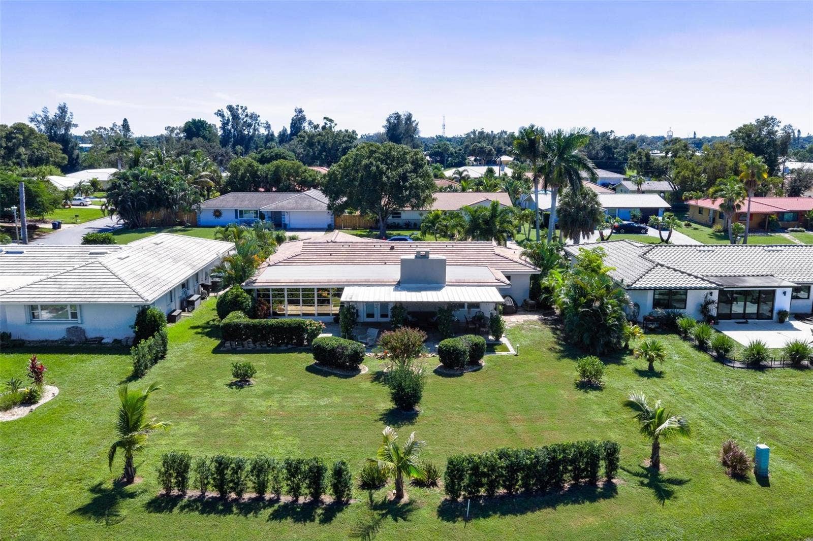 3323 SPRING MILL CIRCLE, Sarasota, FL 34239 3323 SPRING MILL CIRCLE, Sarasota, FL 34239