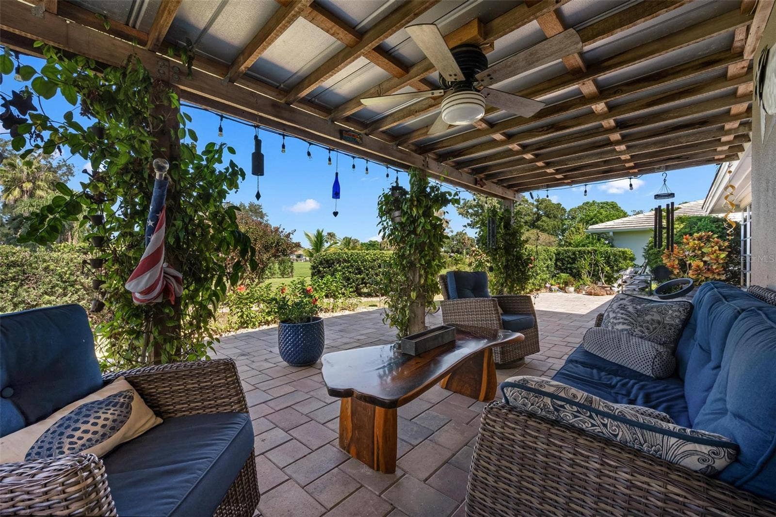 3323 SPRING MILL CIRCLE, Sarasota, FL 34239 3323 SPRING MILL CIRCLE, Sarasota, FL 34239