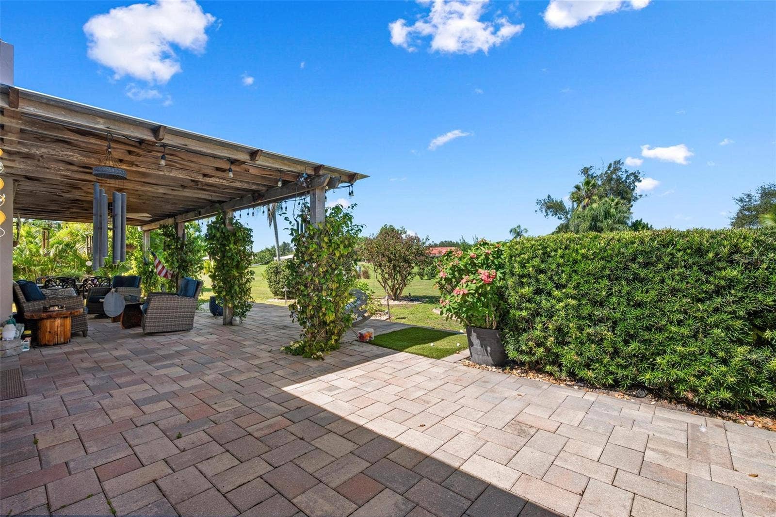 3323 SPRING MILL CIRCLE, Sarasota, FL 34239 3323 SPRING MILL CIRCLE, Sarasota, FL 34239