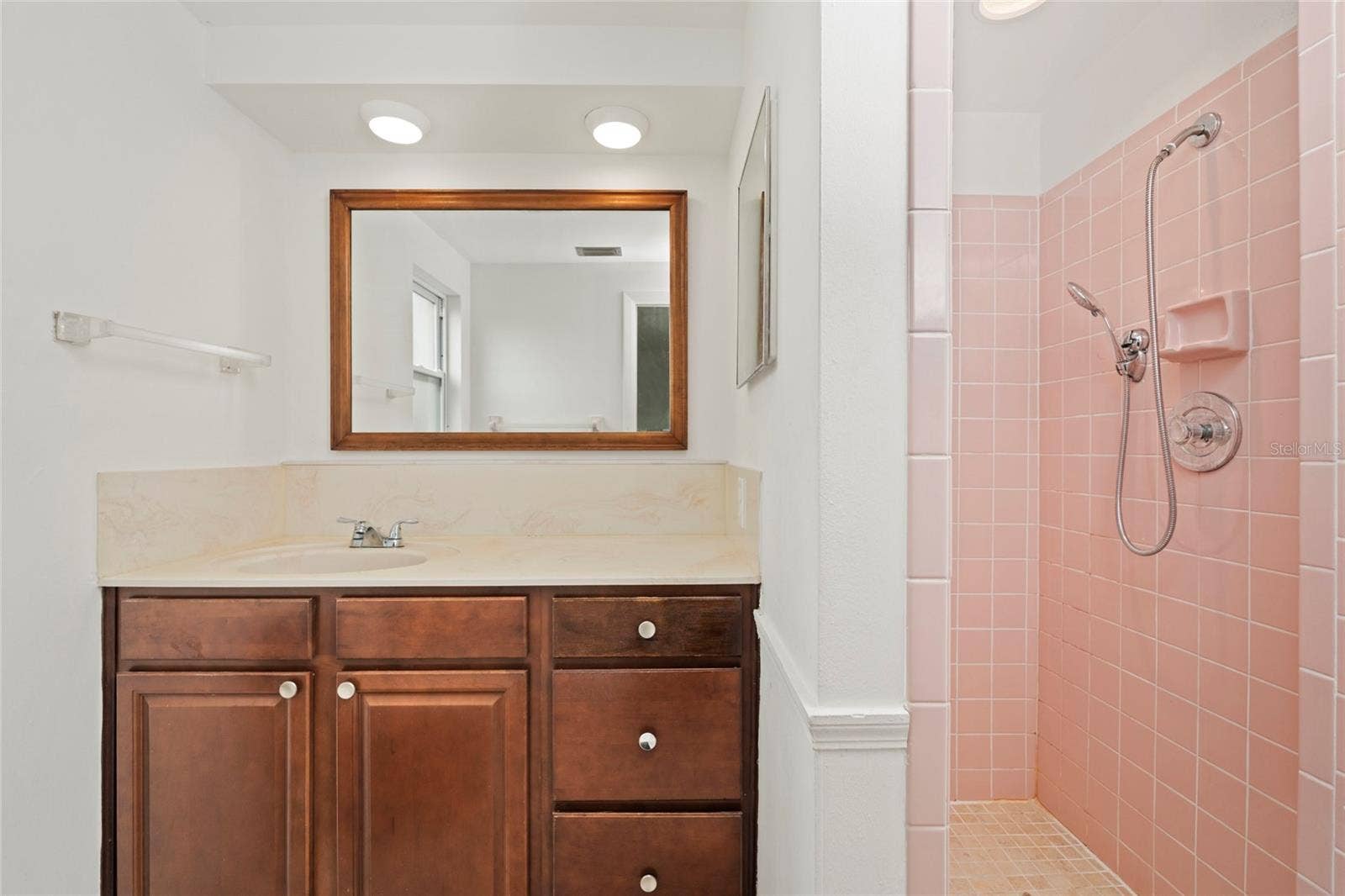 517 PEACH STREET, Venice, FL 34285 517 PEACH STREET, Venice, FL 34285