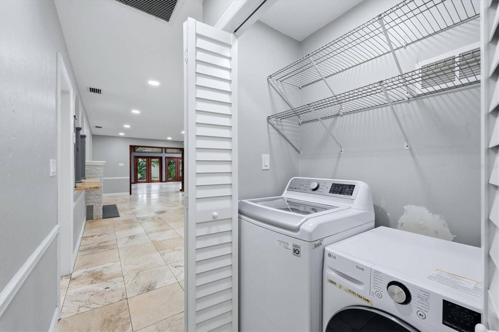 1800 ALTA VISTA STREET, Sarasota, FL 34236 Laundry