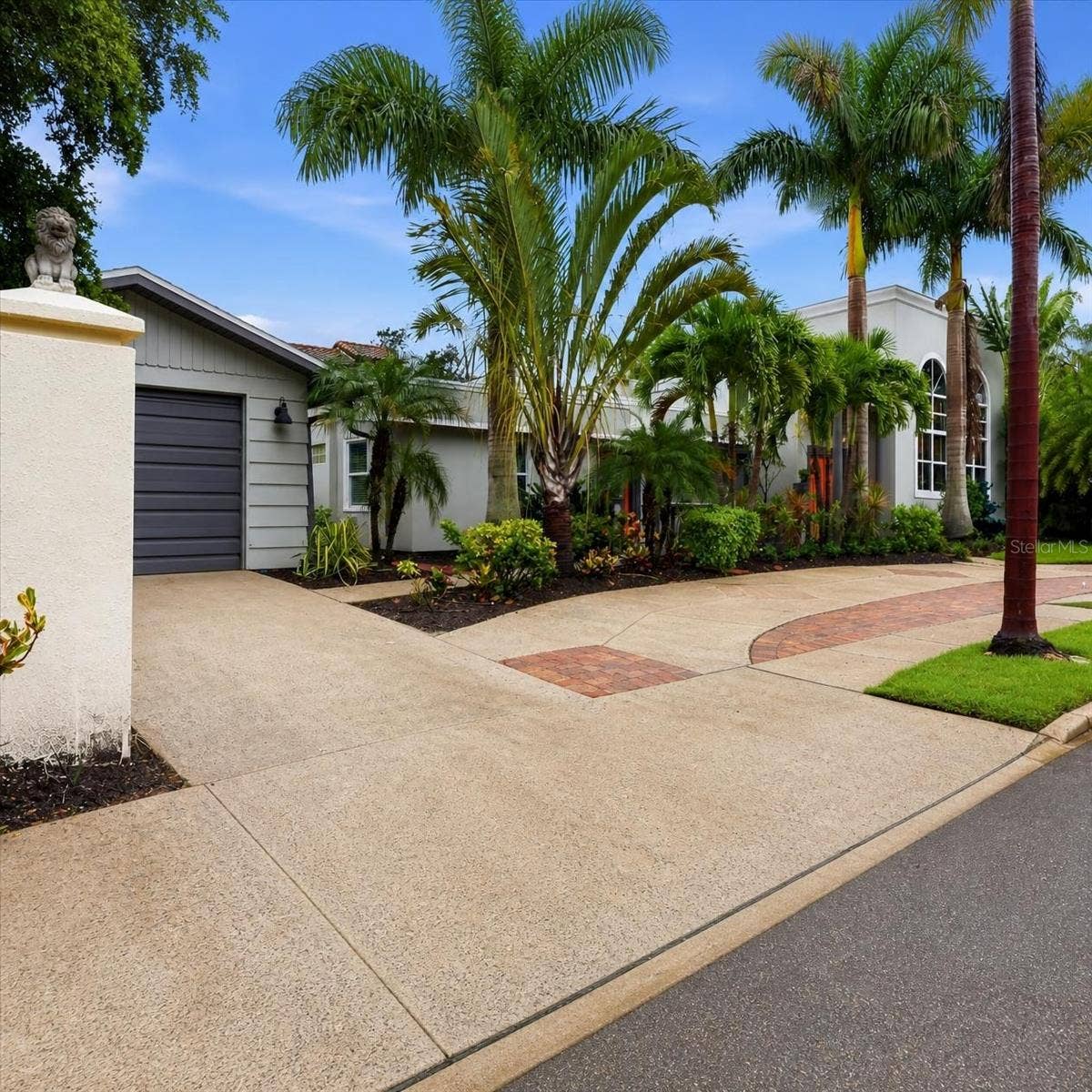 1800 ALTA VISTA STREET, Sarasota, FL 34236 Garage