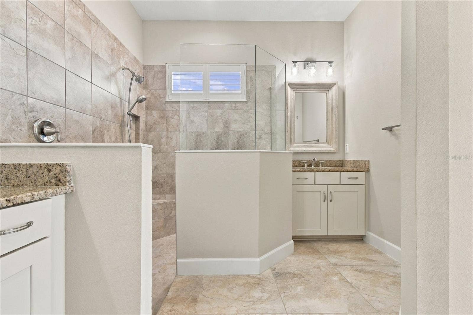 9765 HIGHLAND PARK PLACE, Palmetto, FL 34221 Primary Bathroom