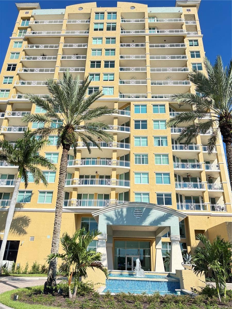 130 RIVIERA DUNES WAY, #406, Palmetto, FL 34221