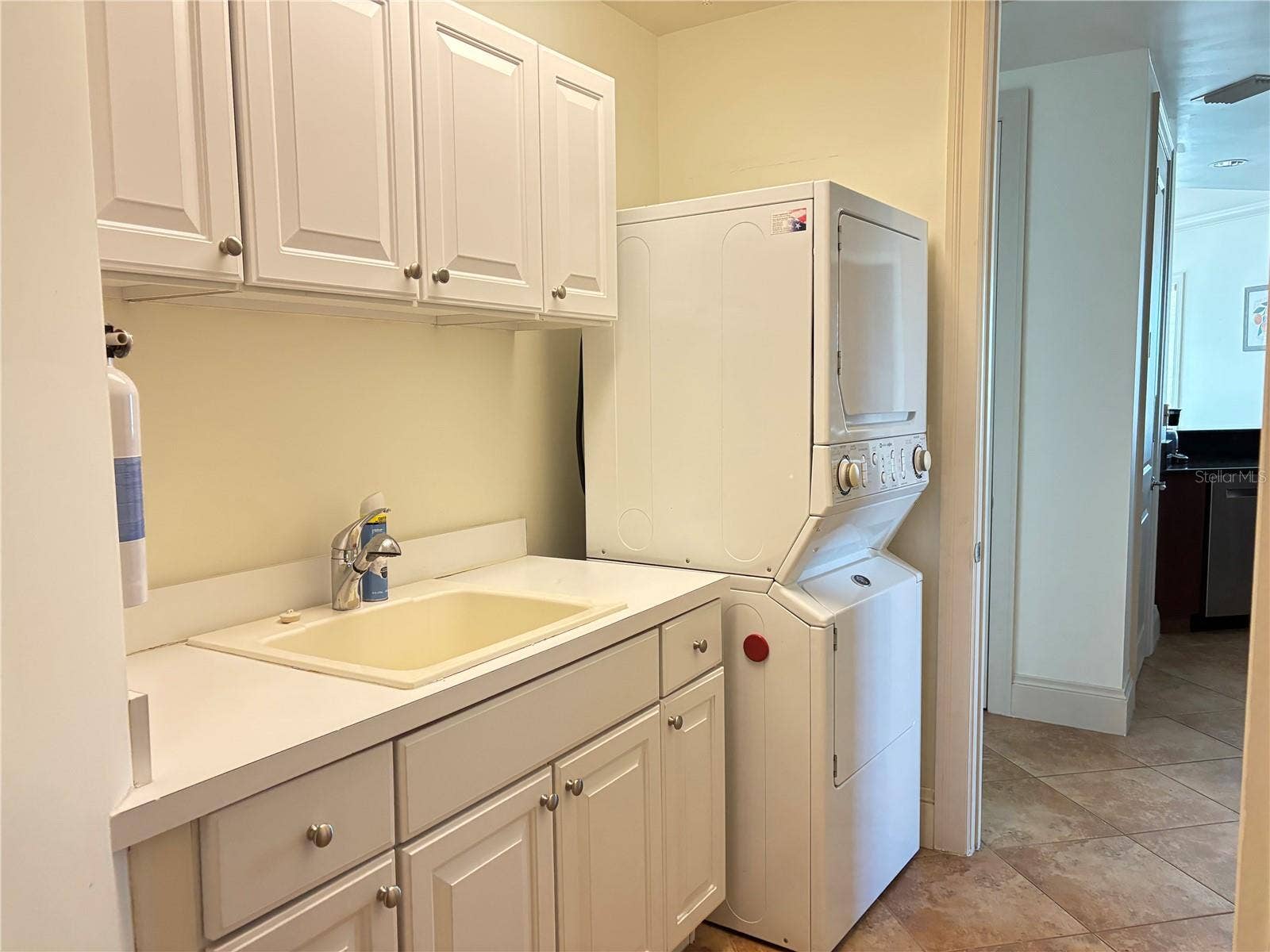 130 RIVIERA DUNES WAY, #406, Palmetto, FL 34221