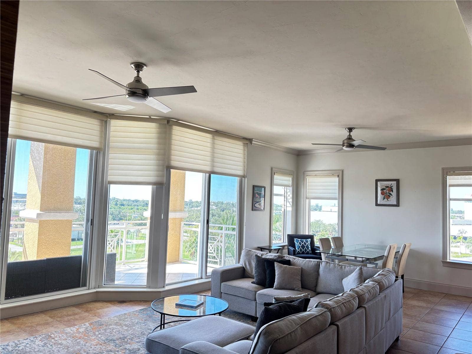 130 RIVIERA DUNES WAY, #406, Palmetto, FL 34221