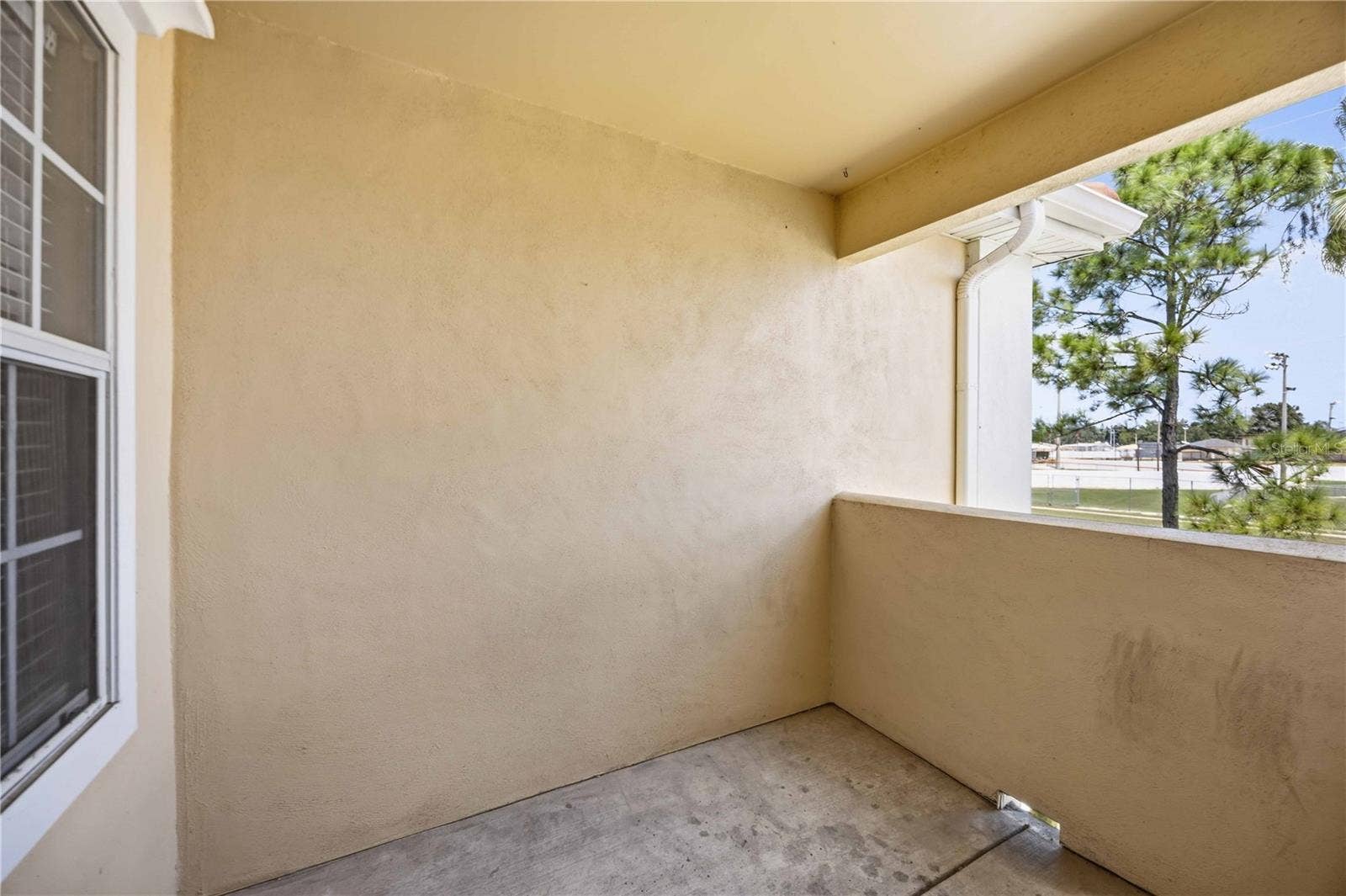 1195 VILLAGIO CIRCLE, #206, Sarasota, FL 34237