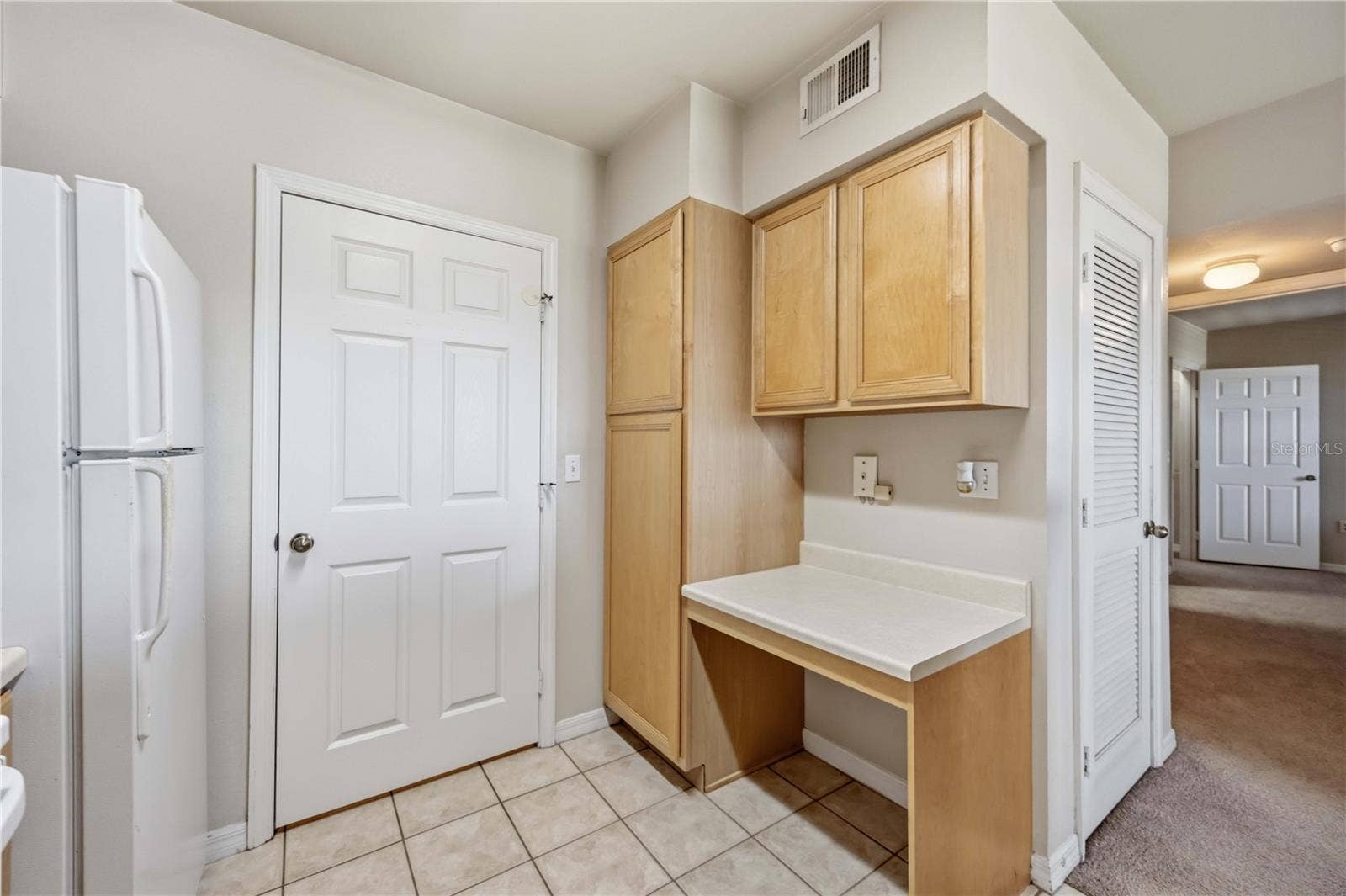 1195 VILLAGIO CIRCLE, #206, Sarasota, FL 34237
