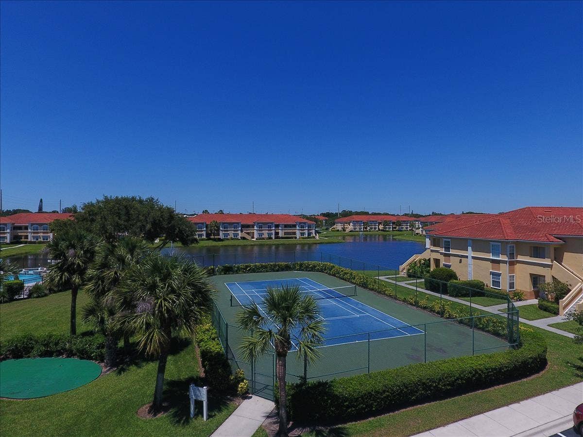 1195 VILLAGIO CIRCLE, #206, Sarasota, FL 34237