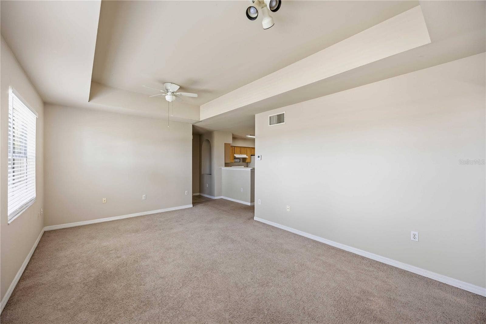 1195 VILLAGIO CIRCLE, #206, Sarasota, FL 34237