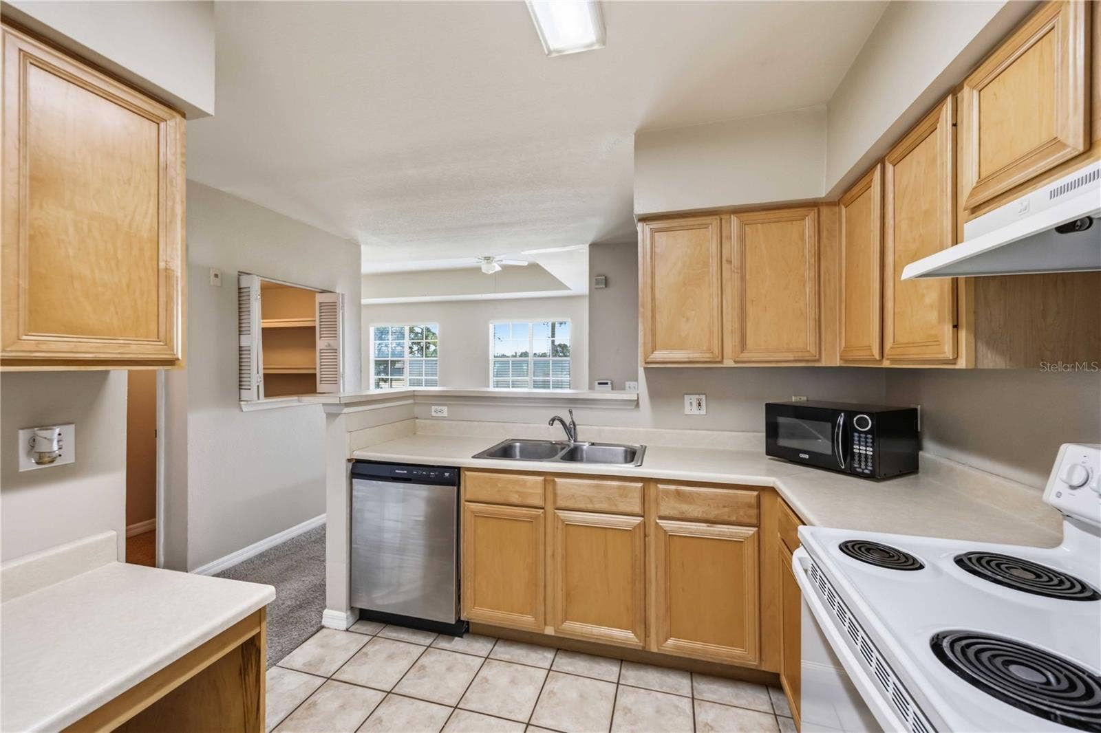 1195 VILLAGIO CIRCLE, #206, Sarasota, FL 34237