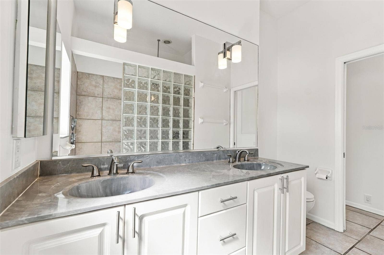 349 DOLPHIN SHORES CIRCLE, Nokomis, FL 34275