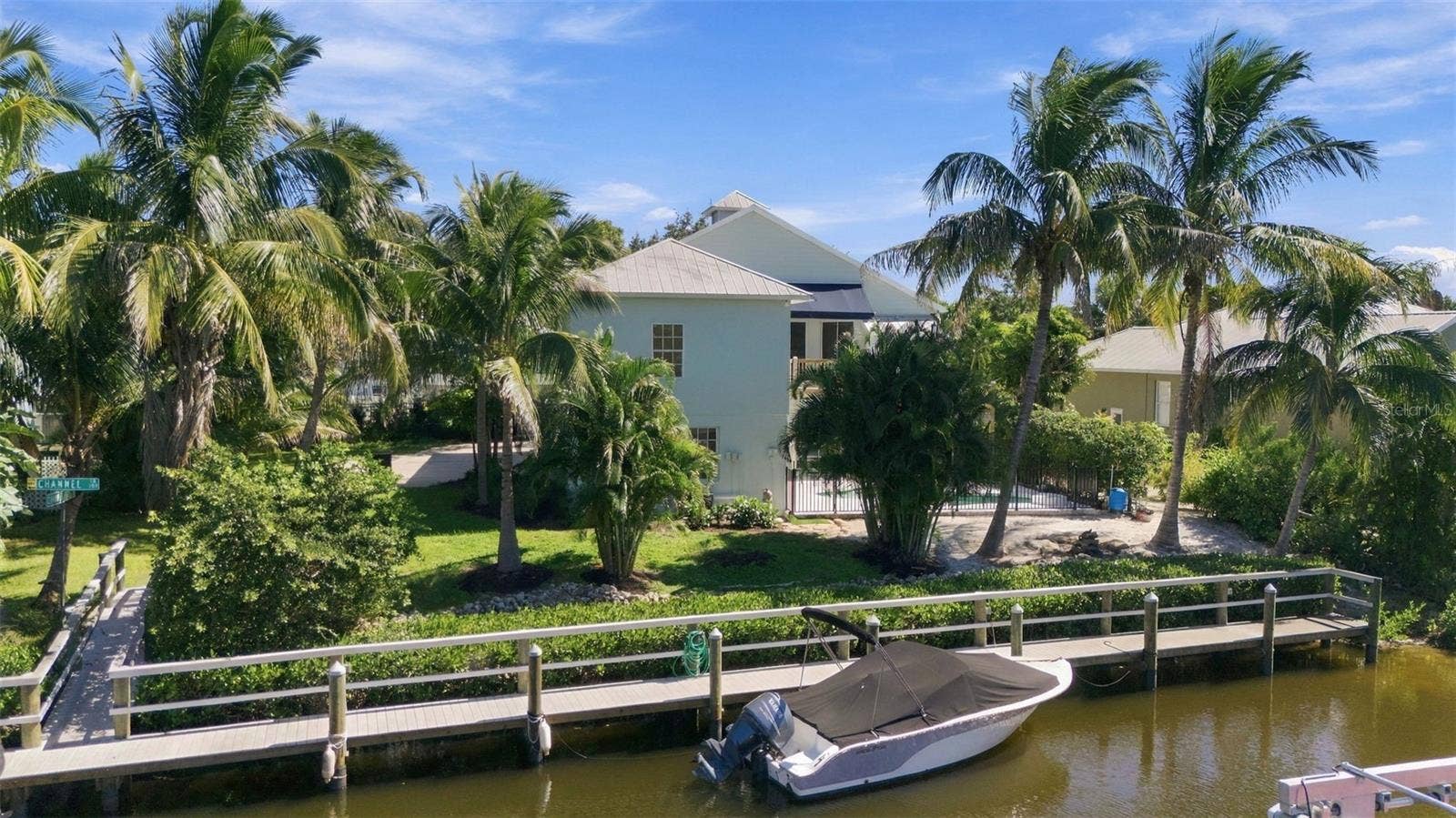 349 DOLPHIN SHORES CIRCLE, Nokomis, FL 34275