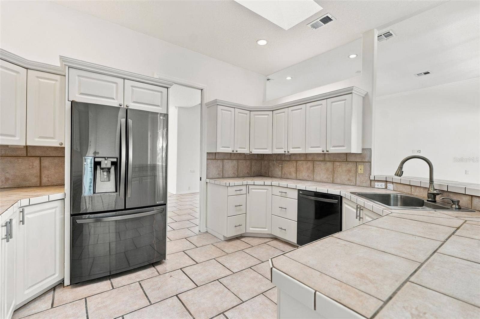 349 DOLPHIN SHORES CIRCLE, Nokomis, FL 34275