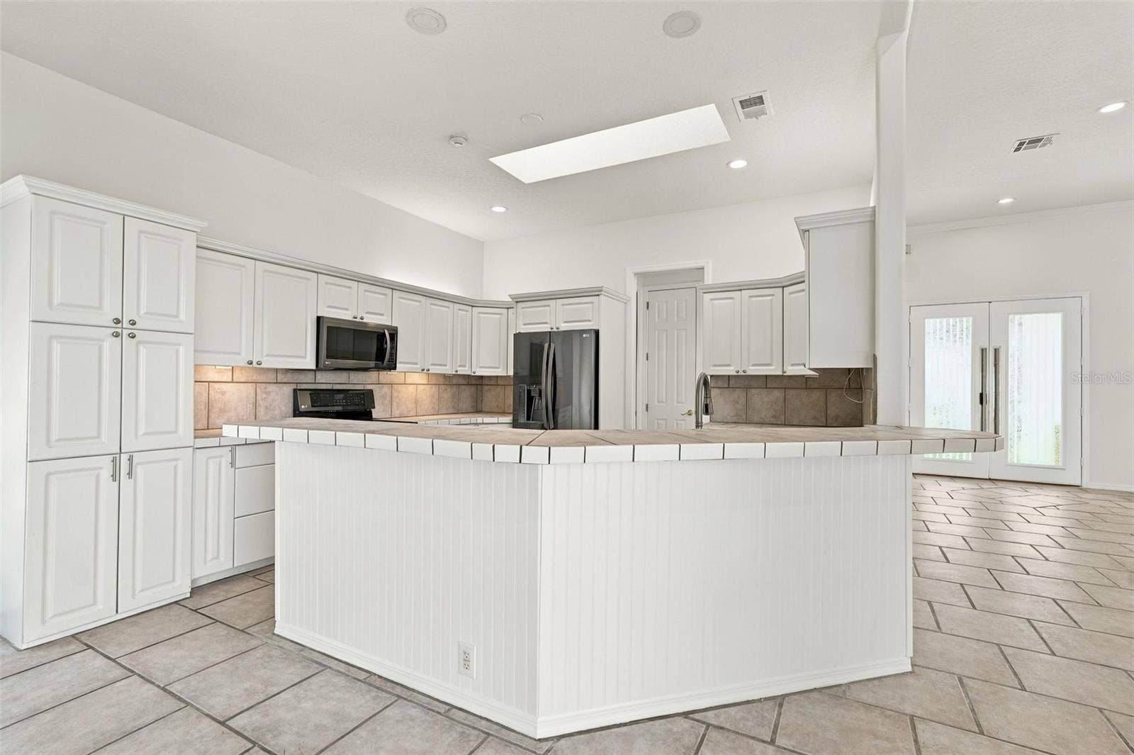 349 DOLPHIN SHORES CIRCLE, Nokomis, FL 34275