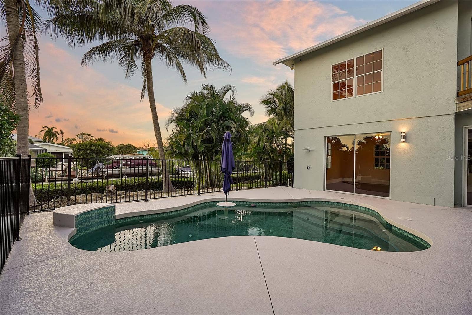 349 DOLPHIN SHORES CIRCLE, Nokomis, FL 34275