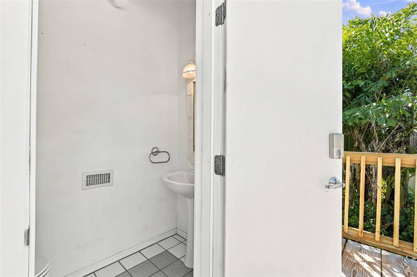 349 DOLPHIN SHORES CIRCLE, Nokomis, FL 34275