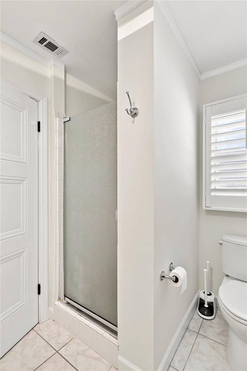 700 LONGBOAT COURT, Longboat Key, FL 34228