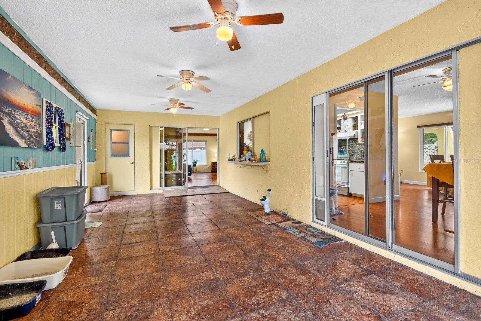 6806 21ST AVENUE TERRACE W, Bradenton, FL 34209 Large enclosed lanai