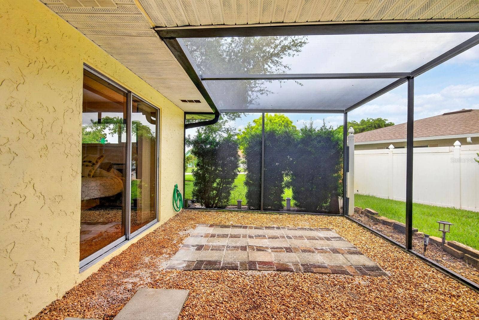 6806 21ST AVENUE TERRACE W, Bradenton, FL 34209 Extended lanai