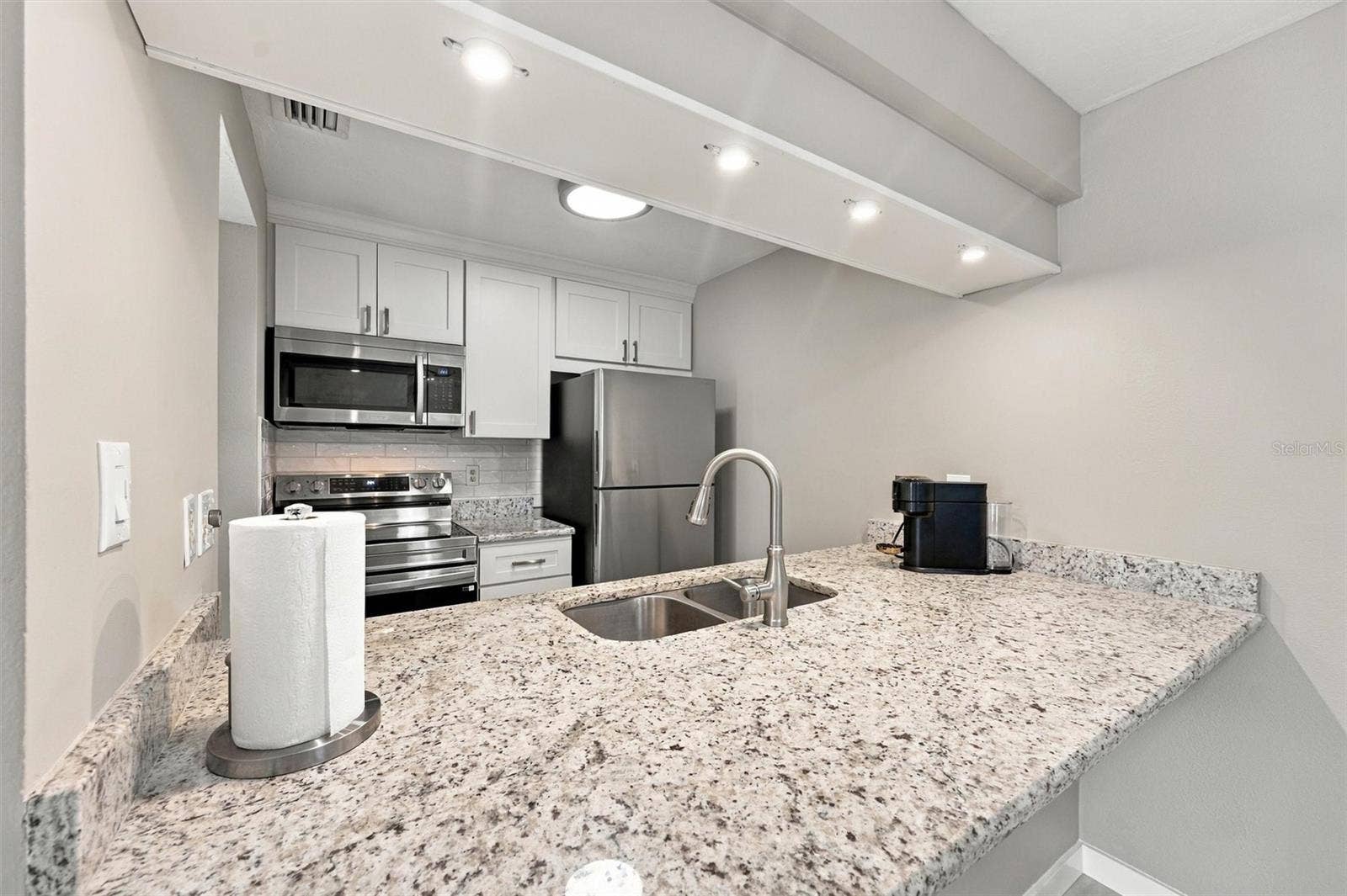 3265 BENEVA ROAD, #104, Sarasota, FL 34232 3265 BENEVA ROAD, #104, Sarasota, FL 34232