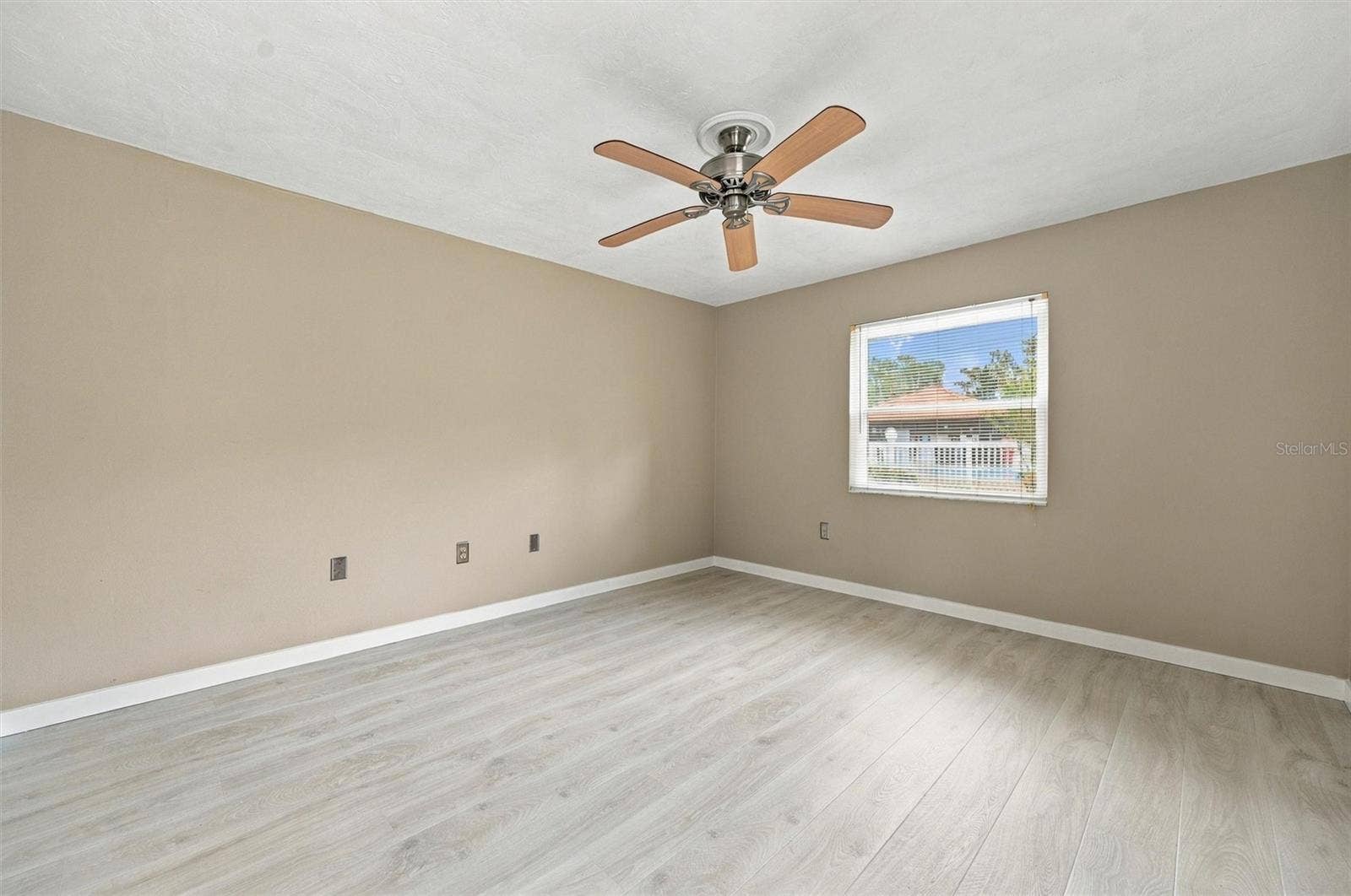 3265 BENEVA ROAD, #104, Sarasota, FL 34232 3265 BENEVA ROAD, #104, Sarasota, FL 34232