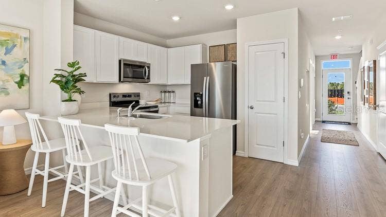 4025 GOLD DUST LANE, Sarasota, FL 34243 4025 GOLD DUST LANE, Sarasota, FL 34243