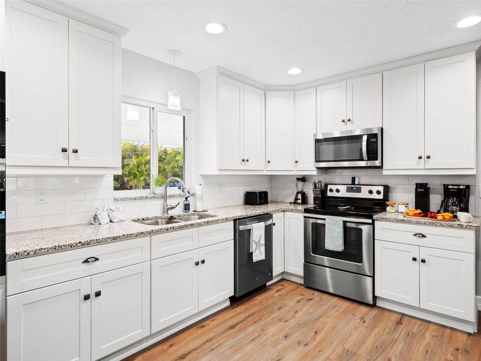 5218 6TH AVE DRIVE W, Bradenton, FL 34209 5218 6TH AVE DRIVE W, Bradenton, FL 34209